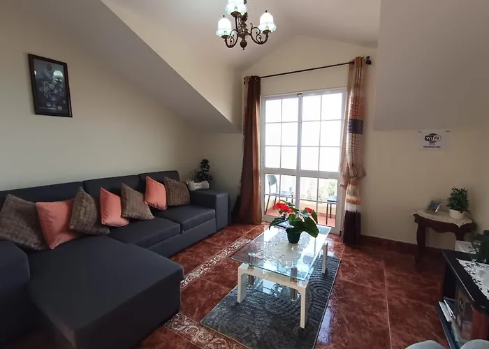 Daire Charm Penthouse Ocean View *
